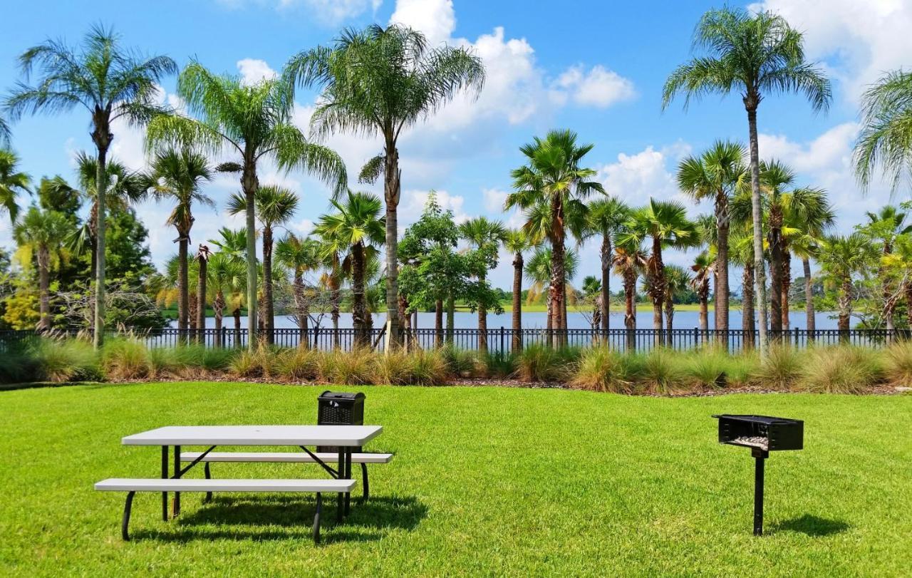 Cozy Townhome In Vista Cay Resort W Garage Kissimmee Eksteriør bilde